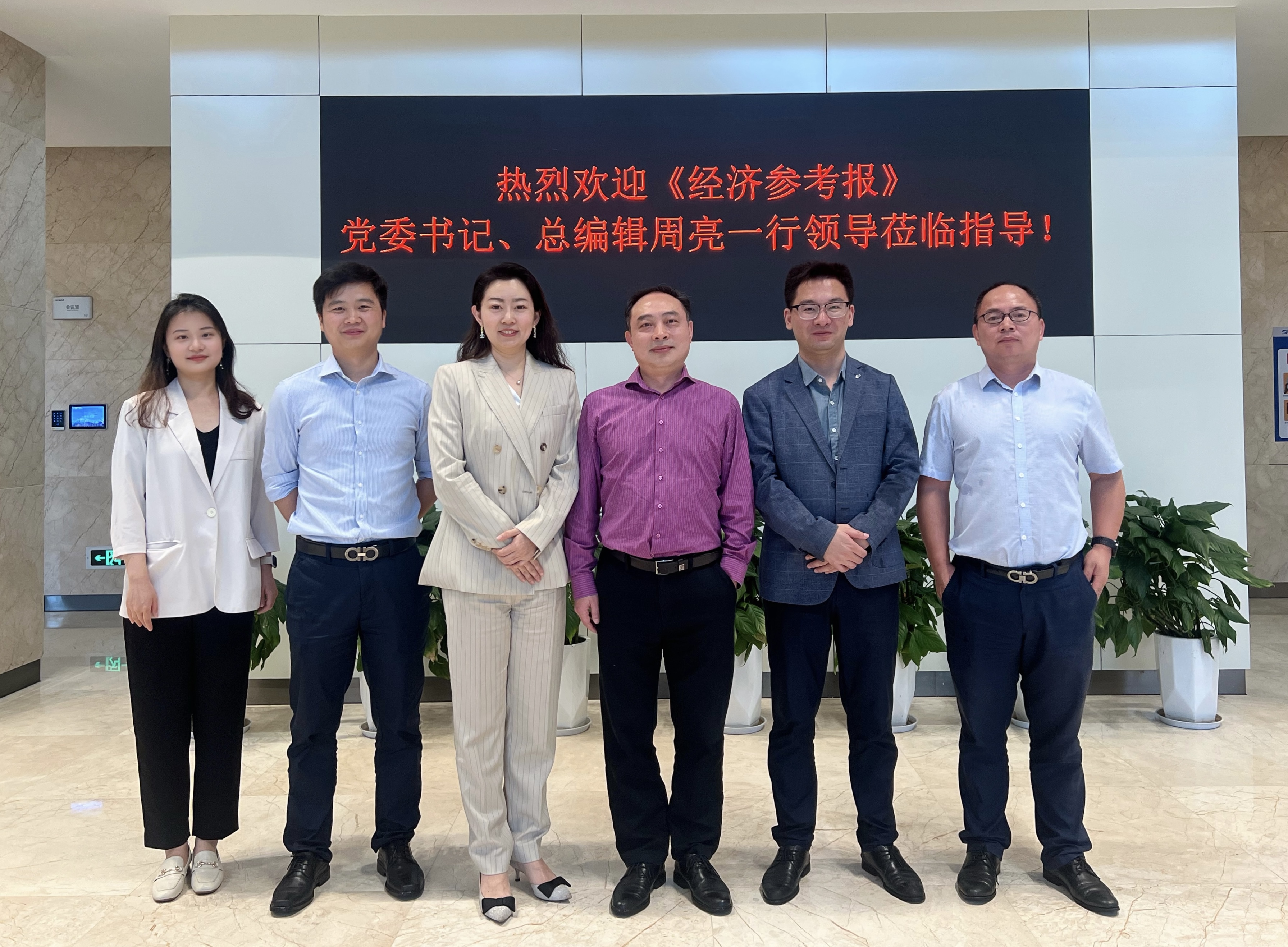 1684718870977673.jpg 1.1.jpg